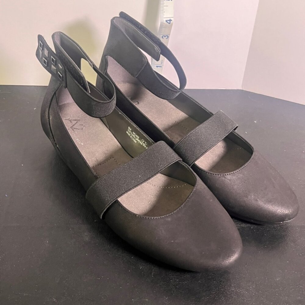 A2 Aerosoles Black Shoes size‎ 8M Arcade flats